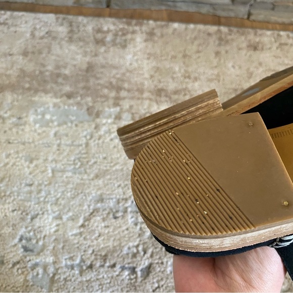 Clarks Edenvale Bella Black Suede Leather Ankle Boots Booties Pull On: 6 - Picture 7 of 10